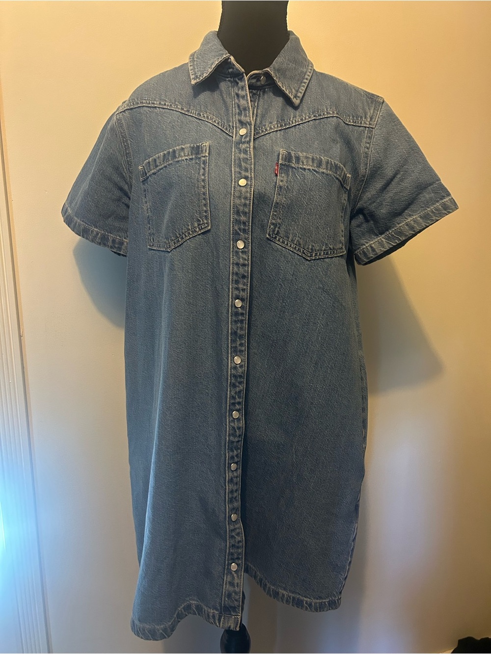 Levi's Medium Blue Denim Short-Sleeve Button-Front Midi Dress NWOT